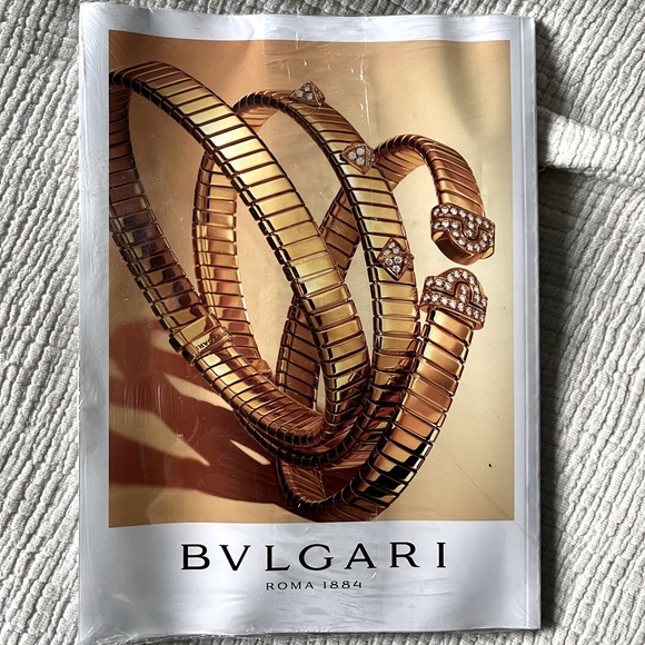 Vogue Italia November 2024 - Lana Del Rey - Picture 2 of 2